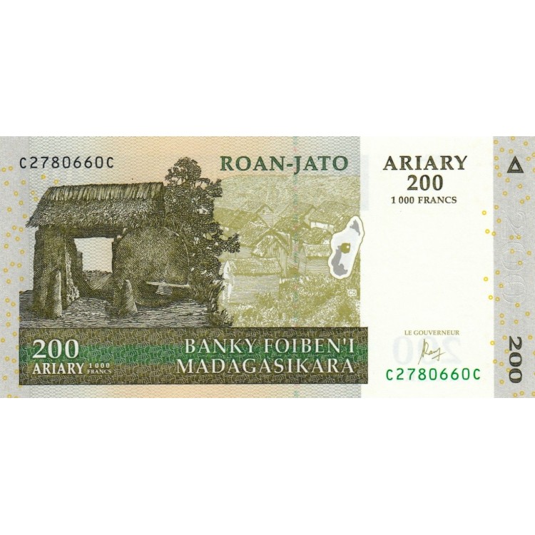 Madagascar 200 Ariary 2004 P#87c Banknot Madagascar 200 Ariary 2004 P#87c ÇİL UNC kağıt banknot
